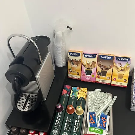 Mamuccia Posto Auto نابولي